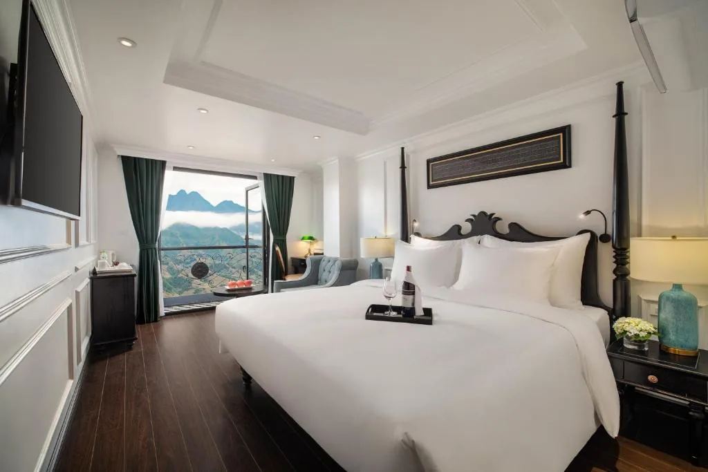 Deluxe Double or Twin Room with Mountain View — My Gallery Boutique Hotel & Spa